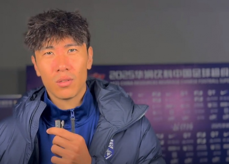 劉奕鳴：今年新援很多還需要磨合期，保持狀態(tài)相信下一場能拿下